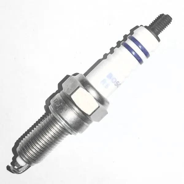 Spark Plug — Bajaj · 31101061